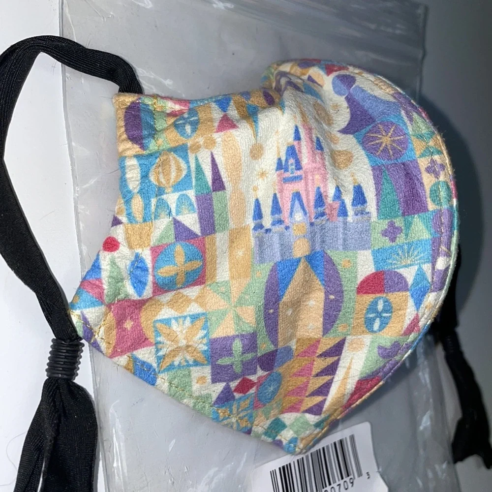 Disney Mary Blair design cloth face mask size Medium